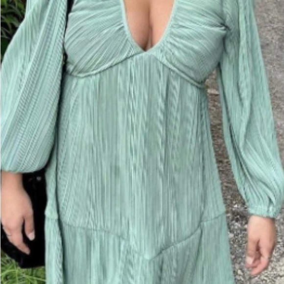 H&M Mint Green  Boho Dress - Picture 2 of 4